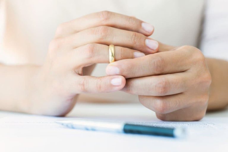 Why Infidelity Happens More in 2022