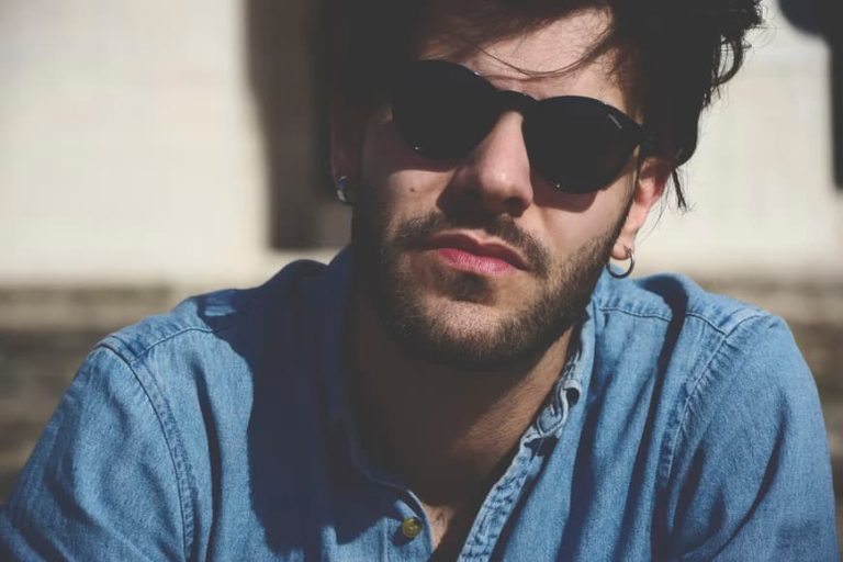 6 Things Men Tend To Be Self-Conscious About When It Comes To Their Body
