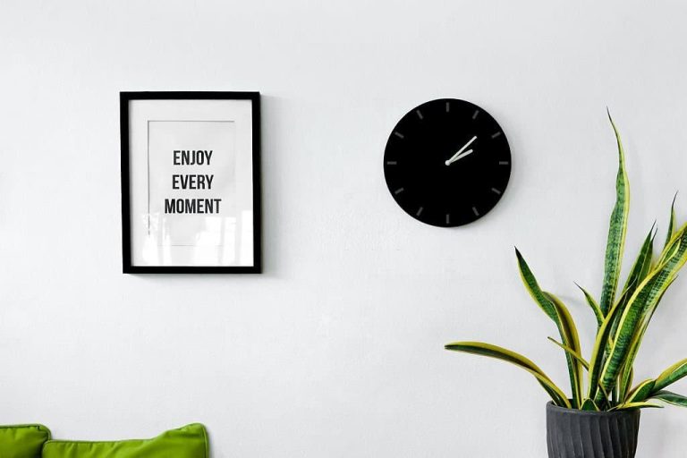 Quotes As Decor Elements In Your House