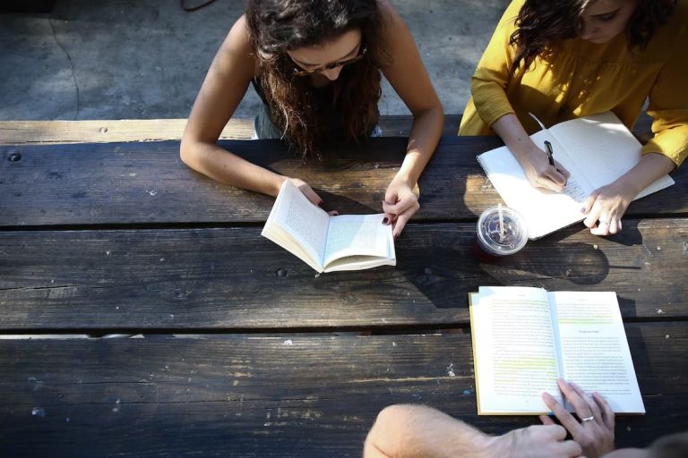 Top 6 Common Social Issues Today’s Teens Face