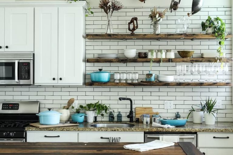 Top 7 Kitchen Tools Professional Chefs Use