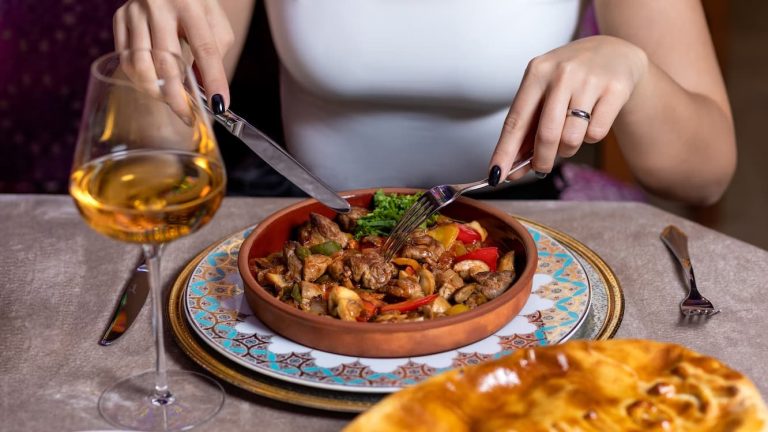 Consider These 6 Things Before You Head Out to Your First Dinner Date