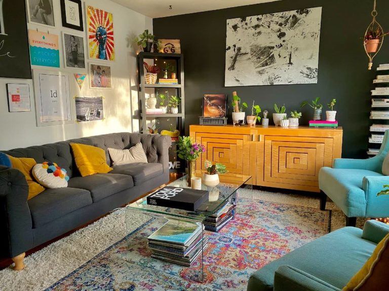 Why Consider a Statement Wall? 6 Benefits of Bold Accent Colors