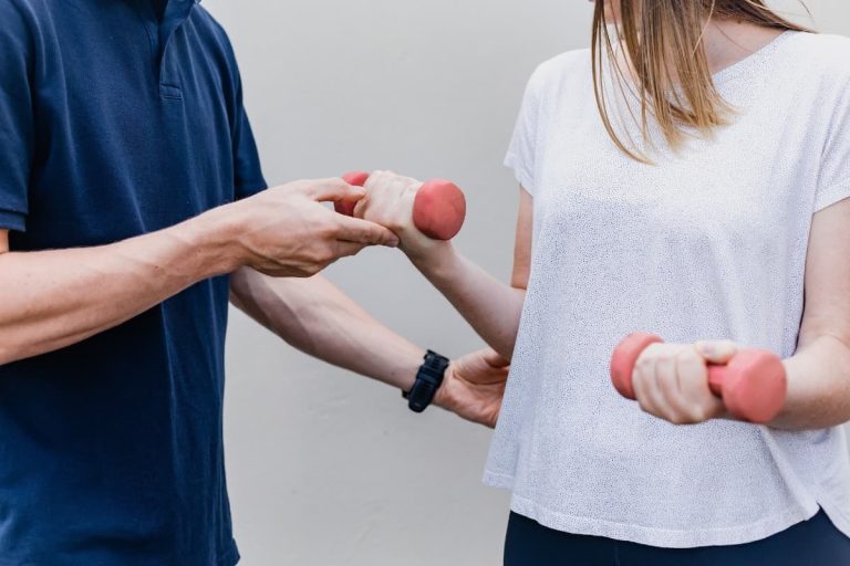 Bouncing Back Strong: How to Find Motivation and Resume Life after an Injury