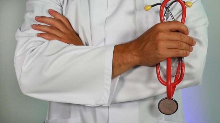 How To Treat Neuropathy: A Comprehensive Guide